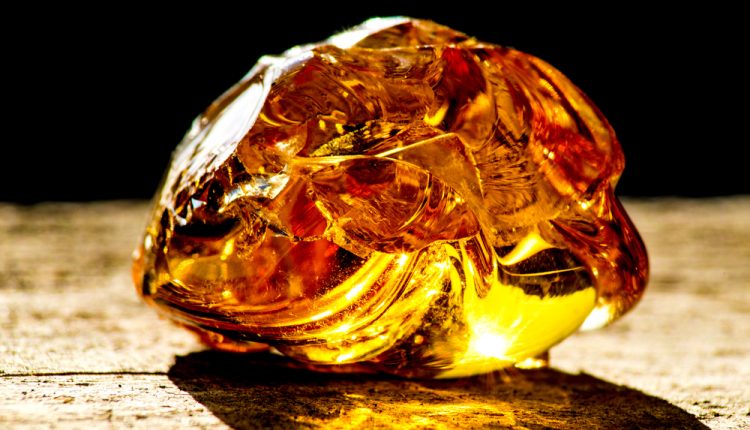 انسان‌های دوره سنگی از کهربا برای تجارت استفاده می‌کردند