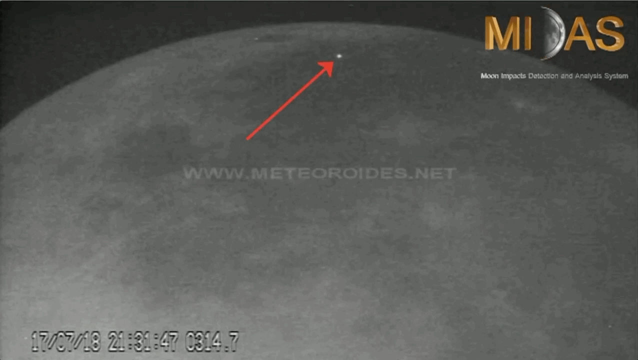 ثبت لحظه برخورد ۲ شهاب‌سنگ‌ها به ماه