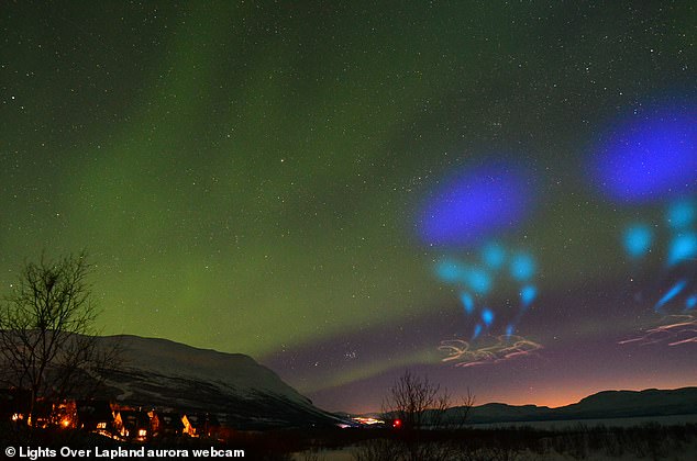 نورهای مشکوک در آسمان قطب شمال