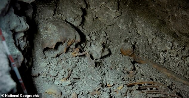 کشف اسکلت ۱۵۰۰ ساله اسرارآمیز ملکه مایایی
