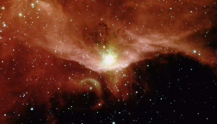 ۱۰ مورد از بزرگترین ستاره‌های آسمان