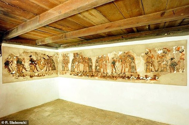 نقاشی‌های دیواری بسیار ارزشمند تمدن مایا در یک خانه